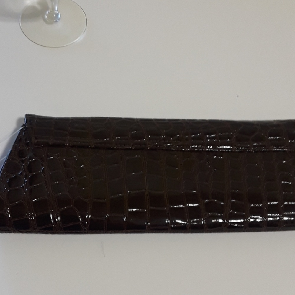 Women's Faux Alligator Handbag Clutch Brown - Picture 2 of 4